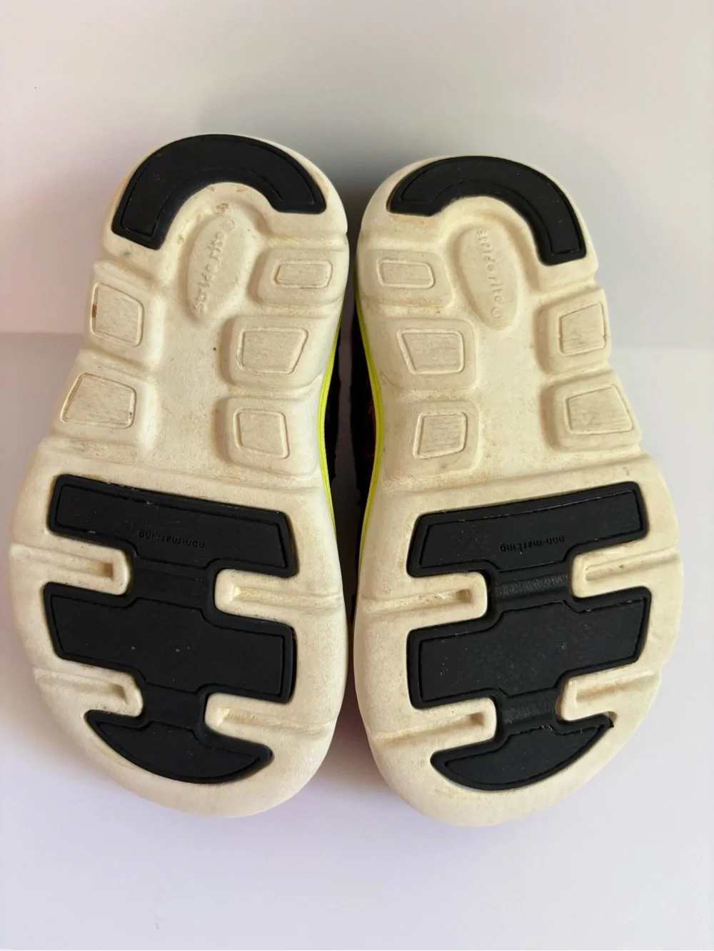 Stride Rite Made to Play Phibian Sneaker/Sandal Hybrid Toddler Size 8 Water Shoe